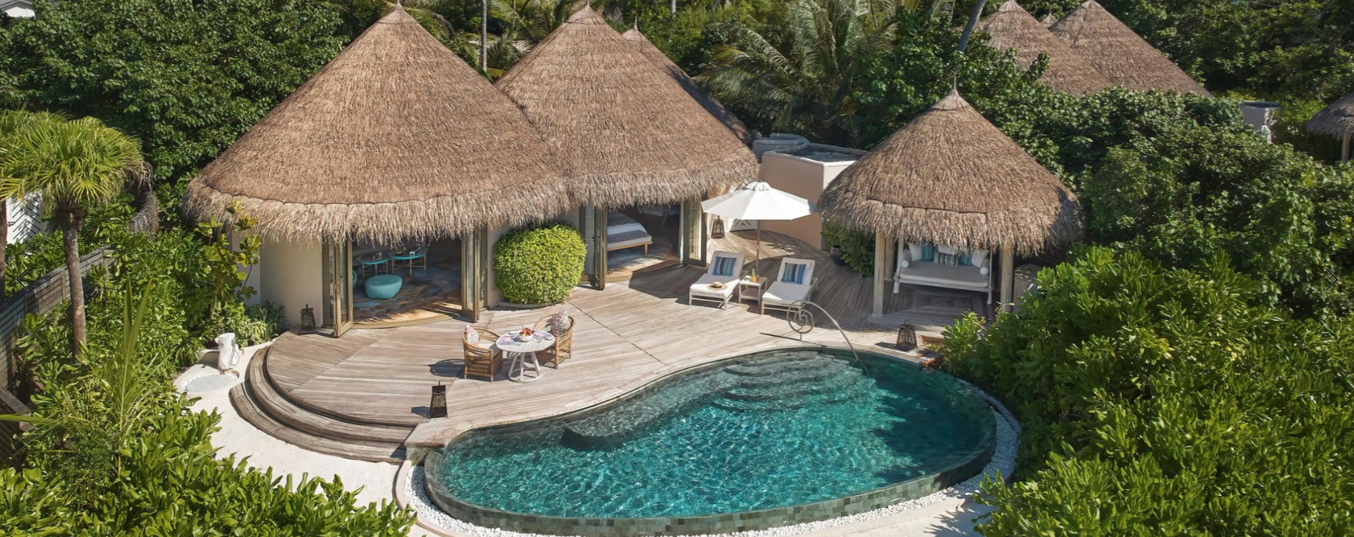 Beach House with Private Pool · One bedroom · 309 sqm